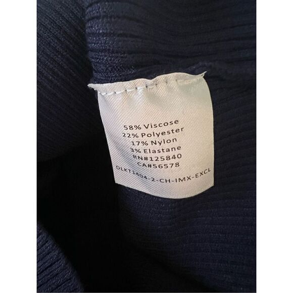 Intermix Women's Navy Crew Neck Katya Rib Knit Short Sleeve Crop Top Size L NWT - Picture 6 of 7